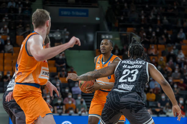 参加训练和 参加训练和